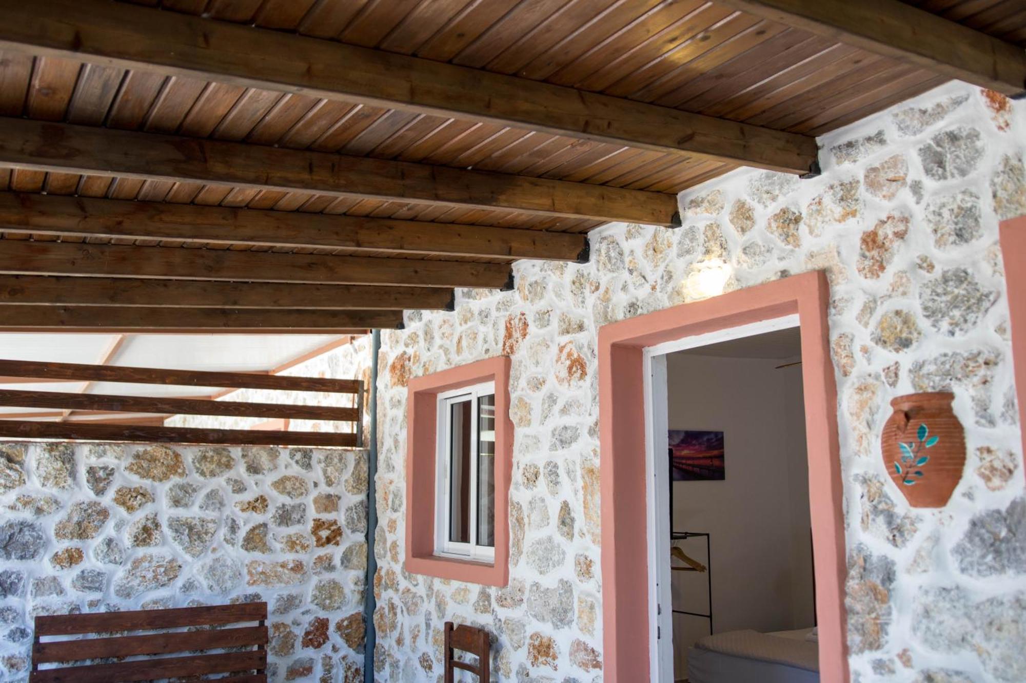 G&A Rooms Marmari Exterior photo